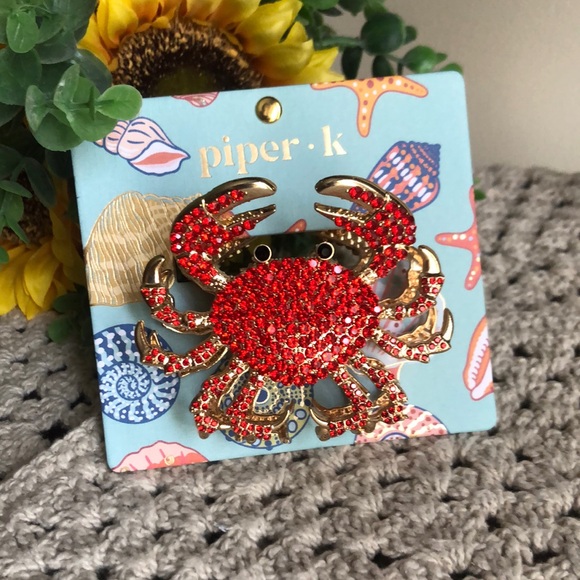 BEACHY Red and Gold CRAB Hair Claw Clip - Picture 1 of 10